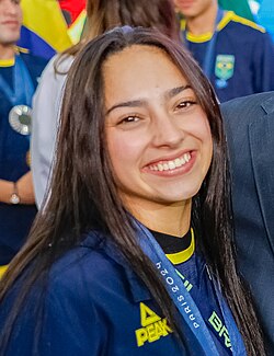 August 23 – Julia Soares
